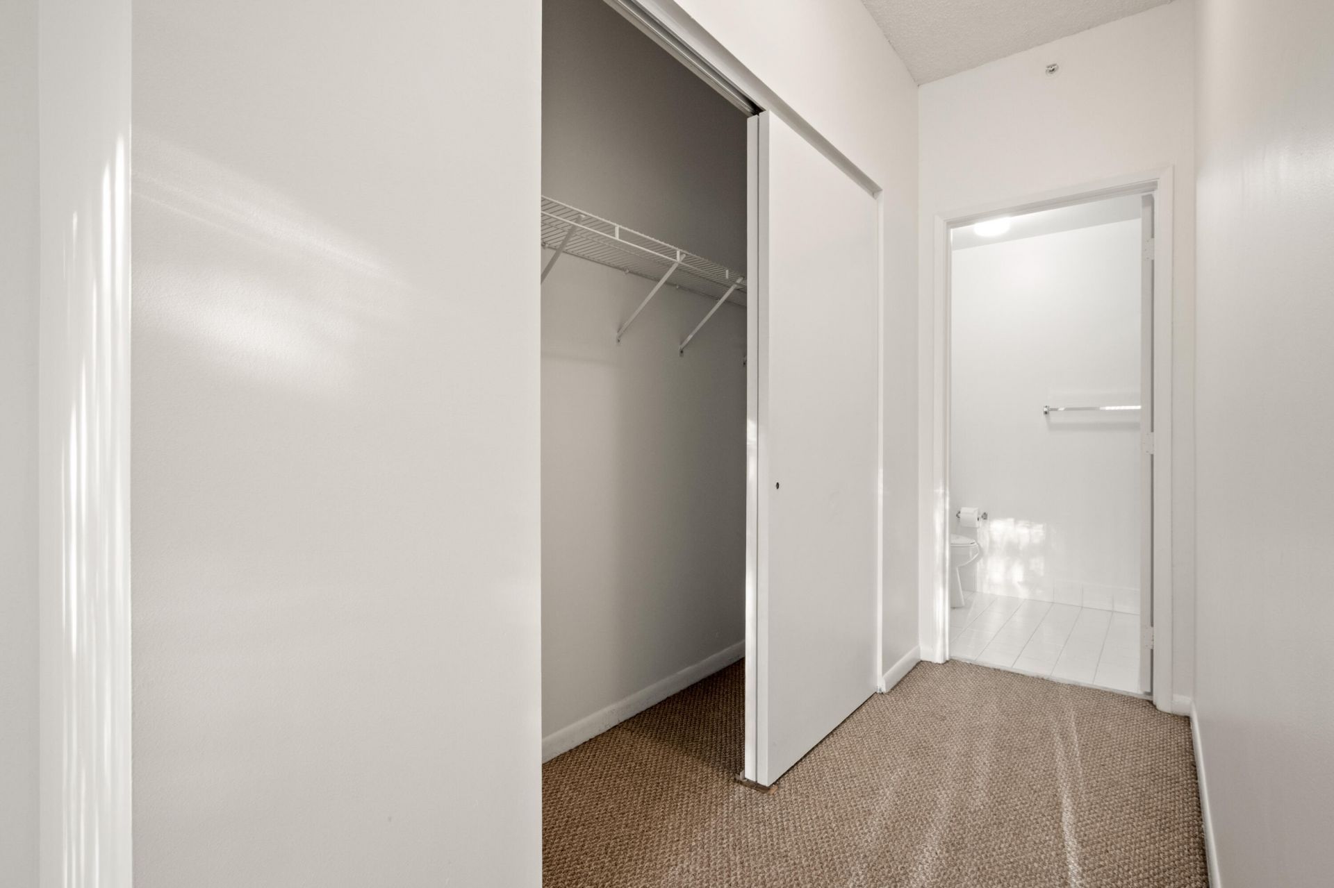 6960 SW 39th Street, Unit E205, Davie, FL 33314 Photo