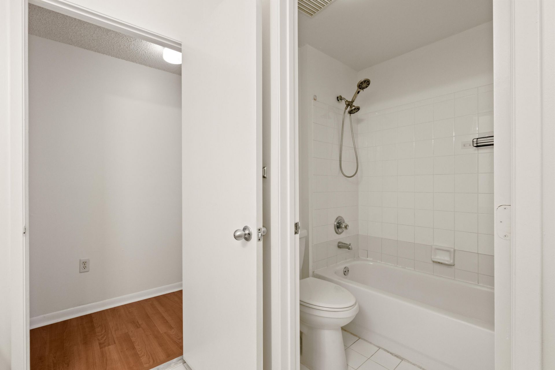 6960 SW 39th Street, Unit E205, Davie, FL 33314 Photo