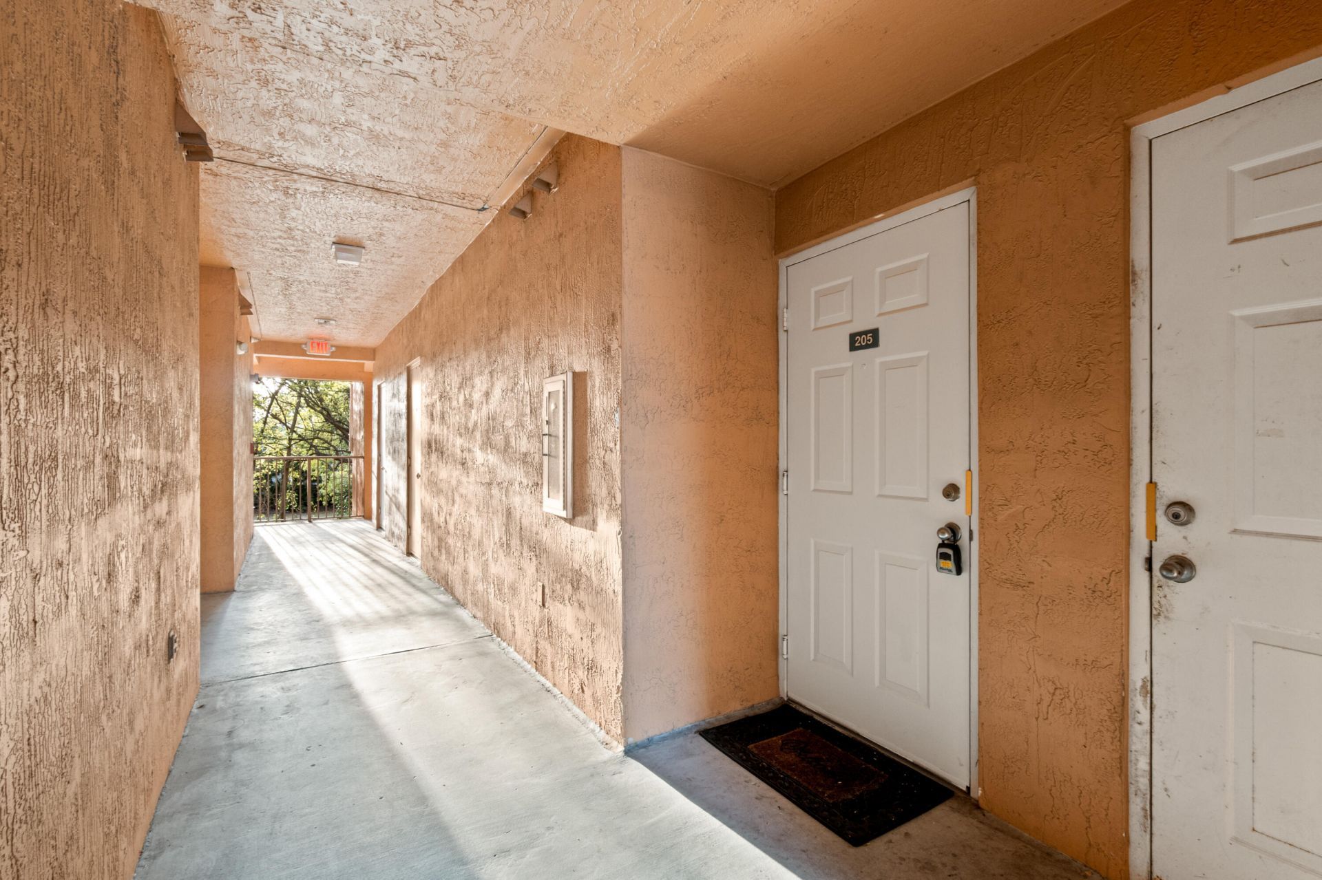 6960 SW 39th Street, Unit E205, Davie, FL 33314 Photo