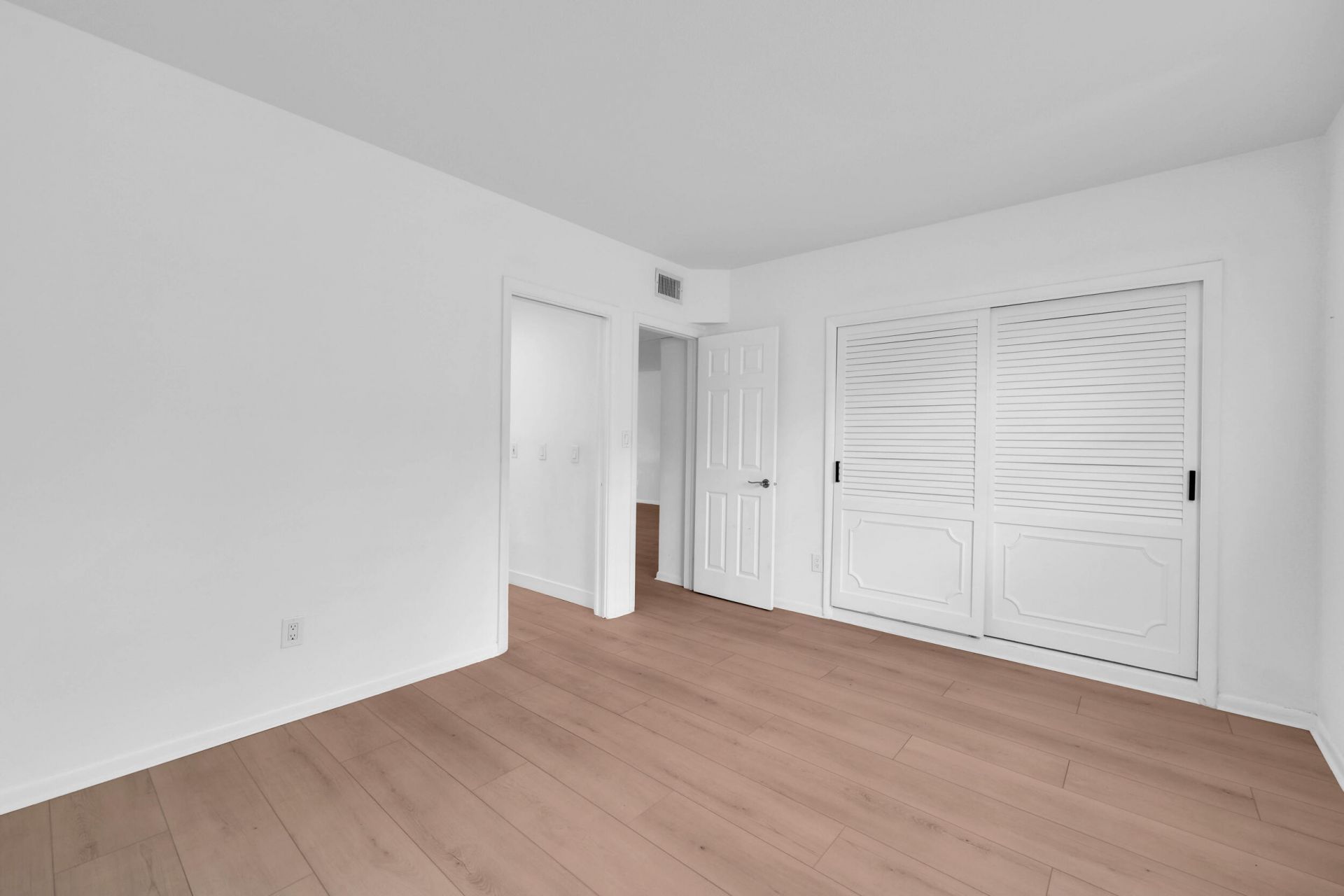 91 Willow Road, Unit 104, Tequesta, FL 33469 Photo
