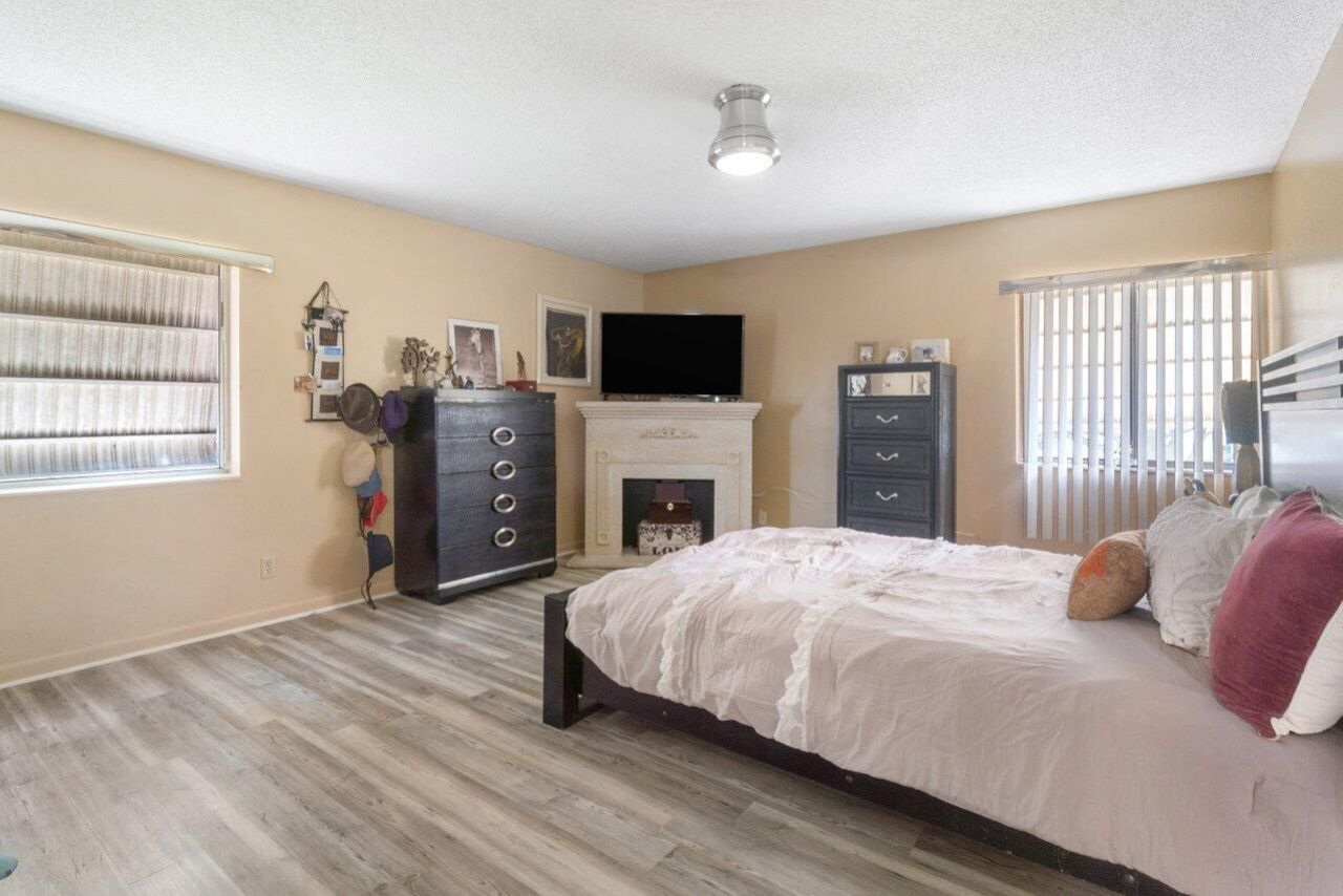 3587 La Playas, Unit B-2, Greenacres, FL 33463 Photo