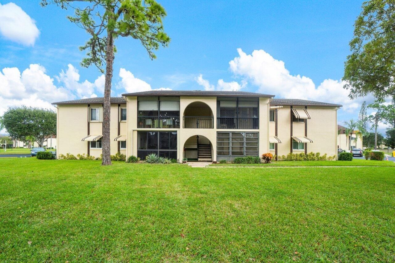 3587 La Playas, Unit B-2, Greenacres, FL 33463 Photo