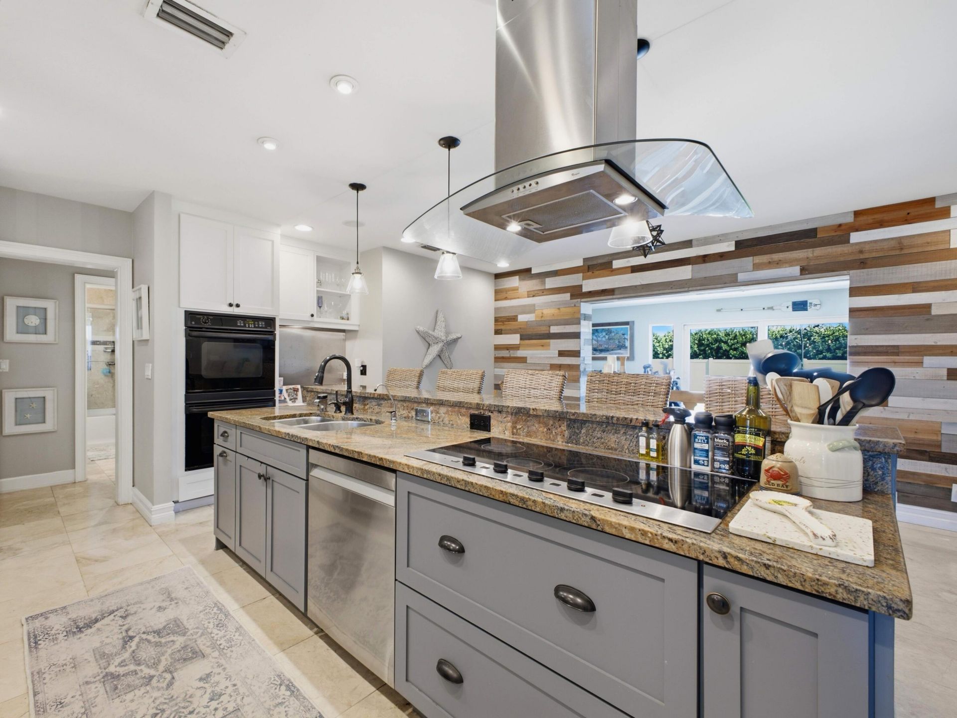 3133 Lowson Boulevard, Delray Beach, FL 33445 Photo