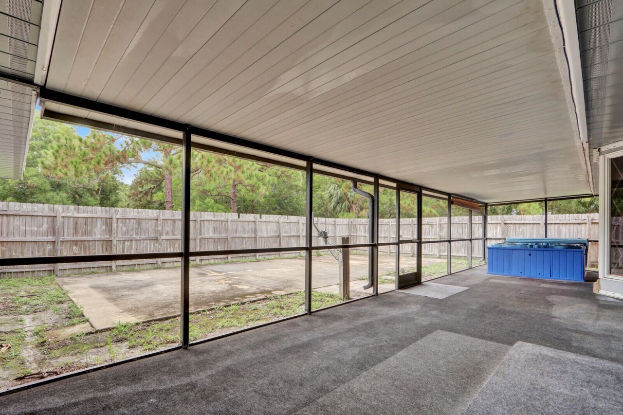 15731 79th Terrace N, Palm Beach Gardens, FL 33418 Photo