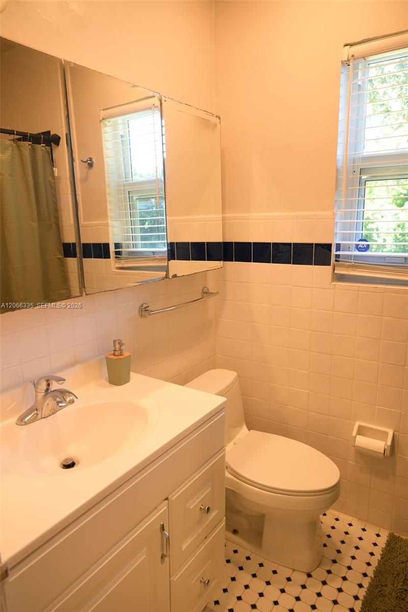 142 NW 98th St, Miami Shores, FL 33150 Photo