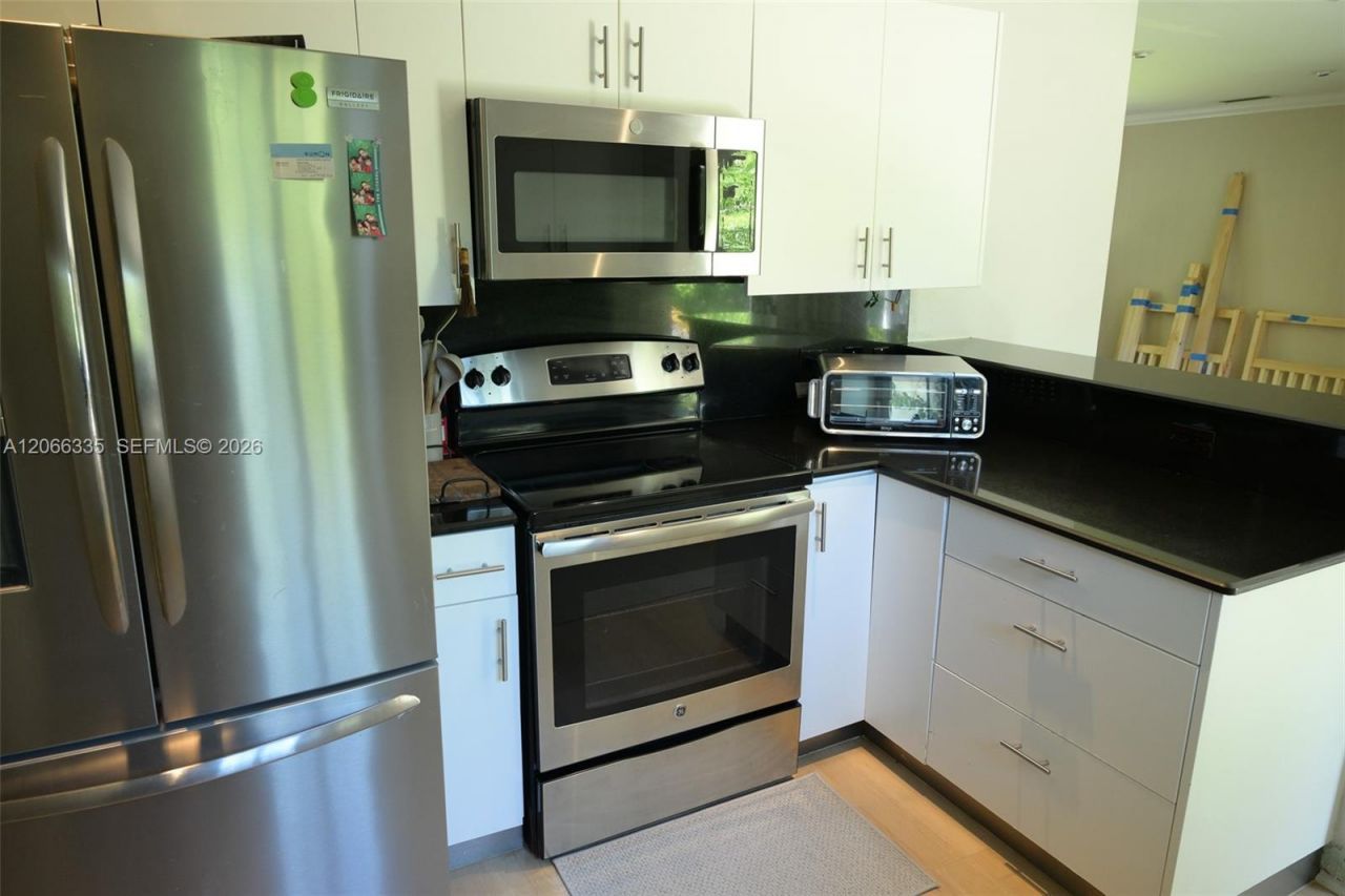 142 NW 98th St, Miami Shores, FL 33150 Photo
