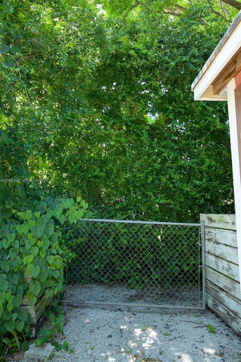 142 NW 98th St, Miami Shores, FL 33150 Photo