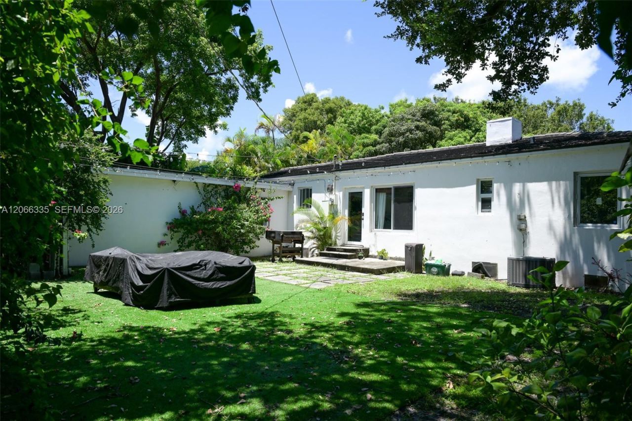 142 NW 98th St, Miami Shores, FL 33150 Photo