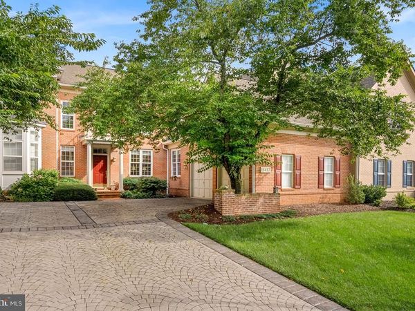 18417 LANIER ISLAND SQUARE, LEESBURG, VA 20176