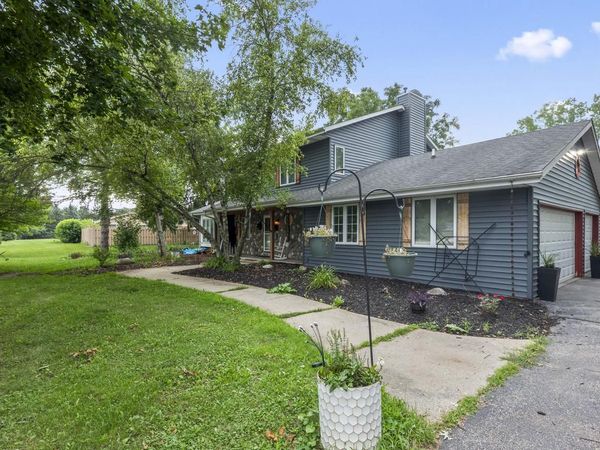 467 Herford DRIVE, Wales, WI 53183