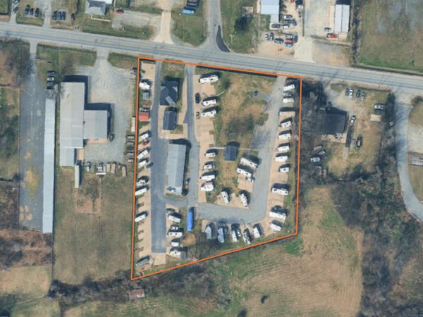 7918 US 70 , North Little Rock, AR 72117