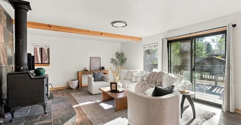 10595 Codogan Street, Truckee, CA 96161 Photo