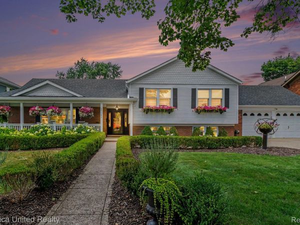 1328 W Ann Arbor Trail, Plymouth, Mi 48170