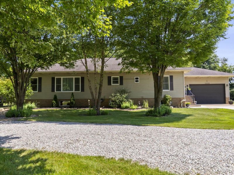 13958 Johnstown Utica Road, Johnstown, OH 43031 Photo 2