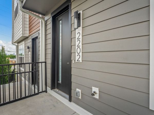 2202 Old Matthews Rd, Nashville, TN 37207