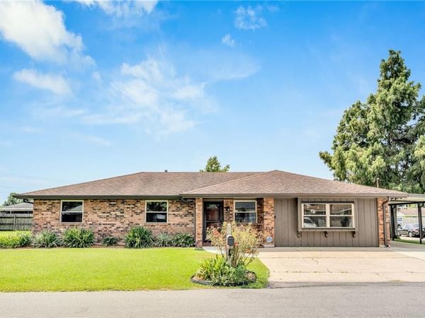 2829 ELIZABETH Street , Marrero, LA 70072