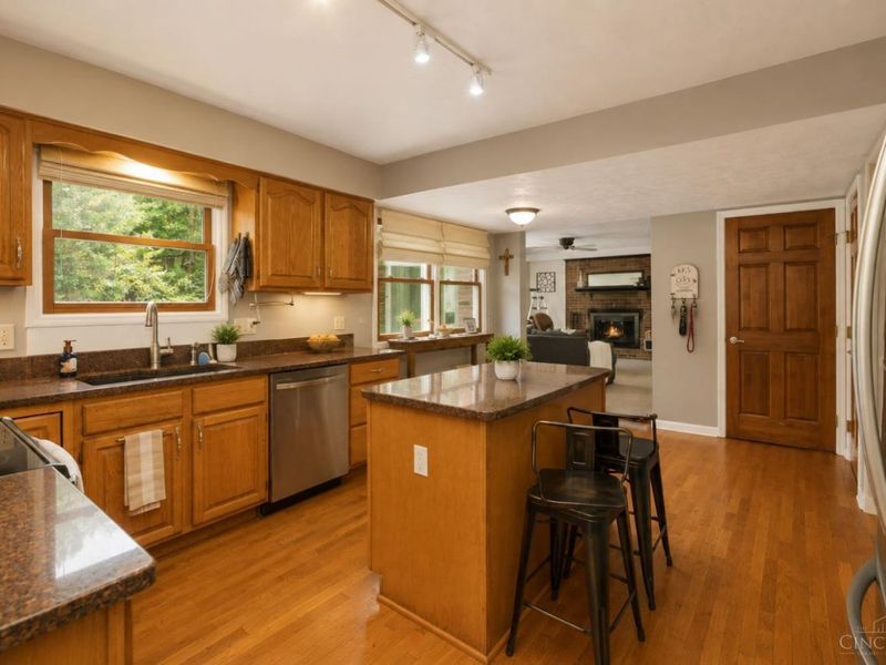 2590 Westbourne Drive, Cincinnati, OH 45248 Photo 13