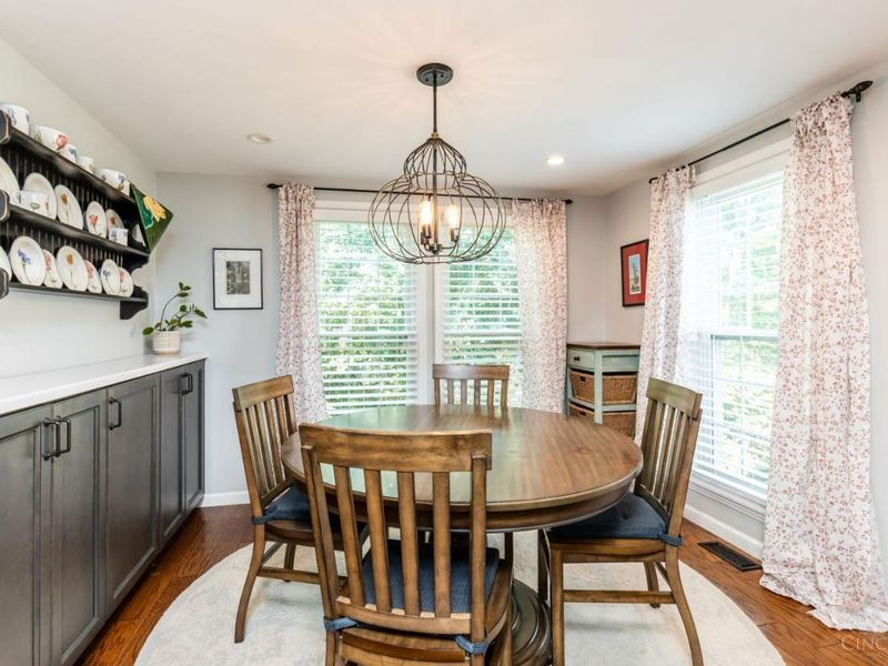 10865 Lakehurst Court, Sycamore Township, OH 45242 Photo 14