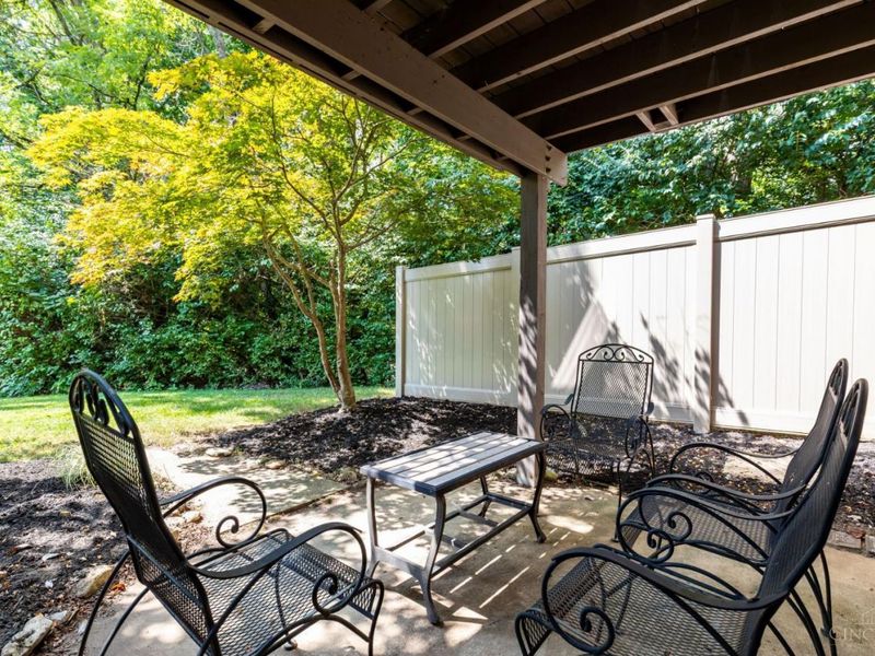 10865 Lakehurst Court, Sycamore Township, OH 45242 Photo 33