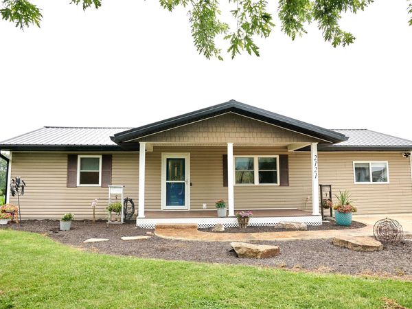 2121 S Salem Road, Monroe, IN 46772