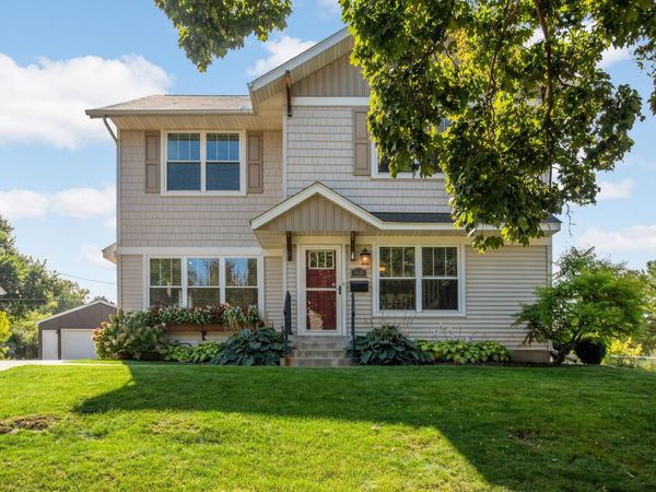 1636 Saunders Avenue, Saint Paul, MN 55116