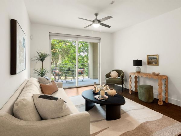 2804 Treble LN, Unit 923, Austin, TX 78704