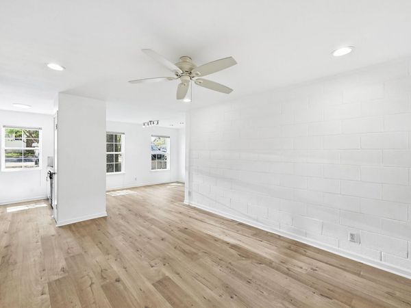 300 Crockett ST, Unit 116, Austin, TX 78704