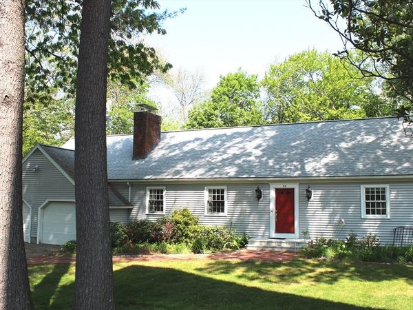 97 Deerfield Avenue, Westwood, MA 02090