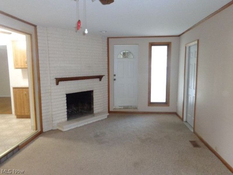 7270 Lakeview Drive, Parma, OH 44129 Photo 12