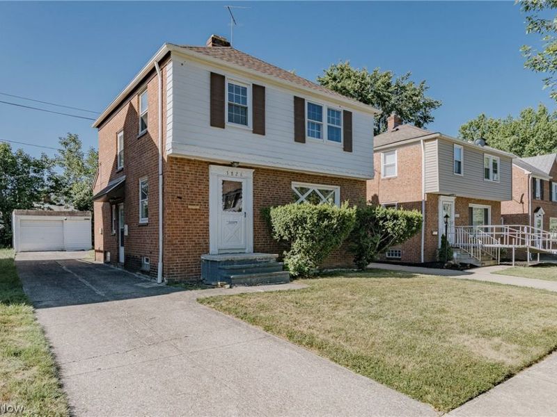 3826 Grosvenor Road , South Euclid, OH 44118 Photo 2