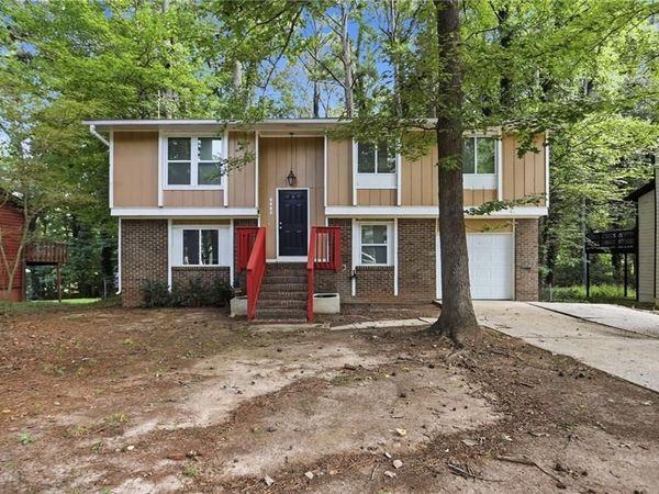 8862 Raven Drive , Jonesboro, GA 30238