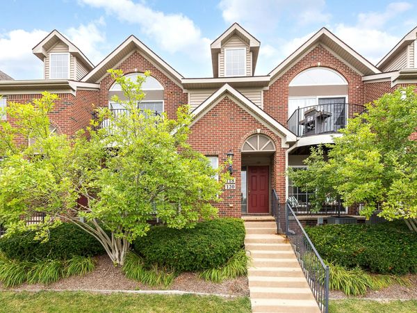 120 W Oakbrook Drive, Ann Arbor, MI 48103