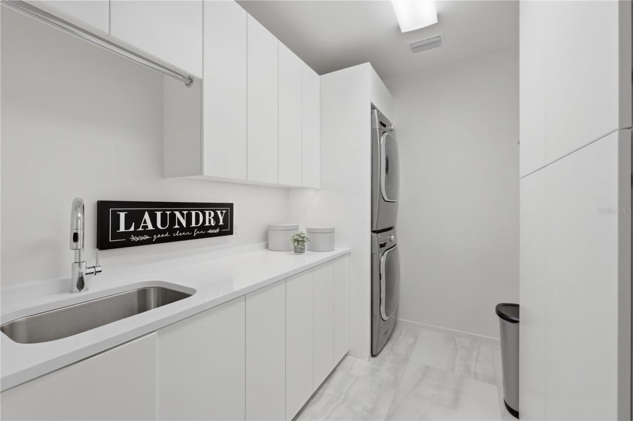 1475 John Ringling Parkway, Sarasota, FL 34236 Photo