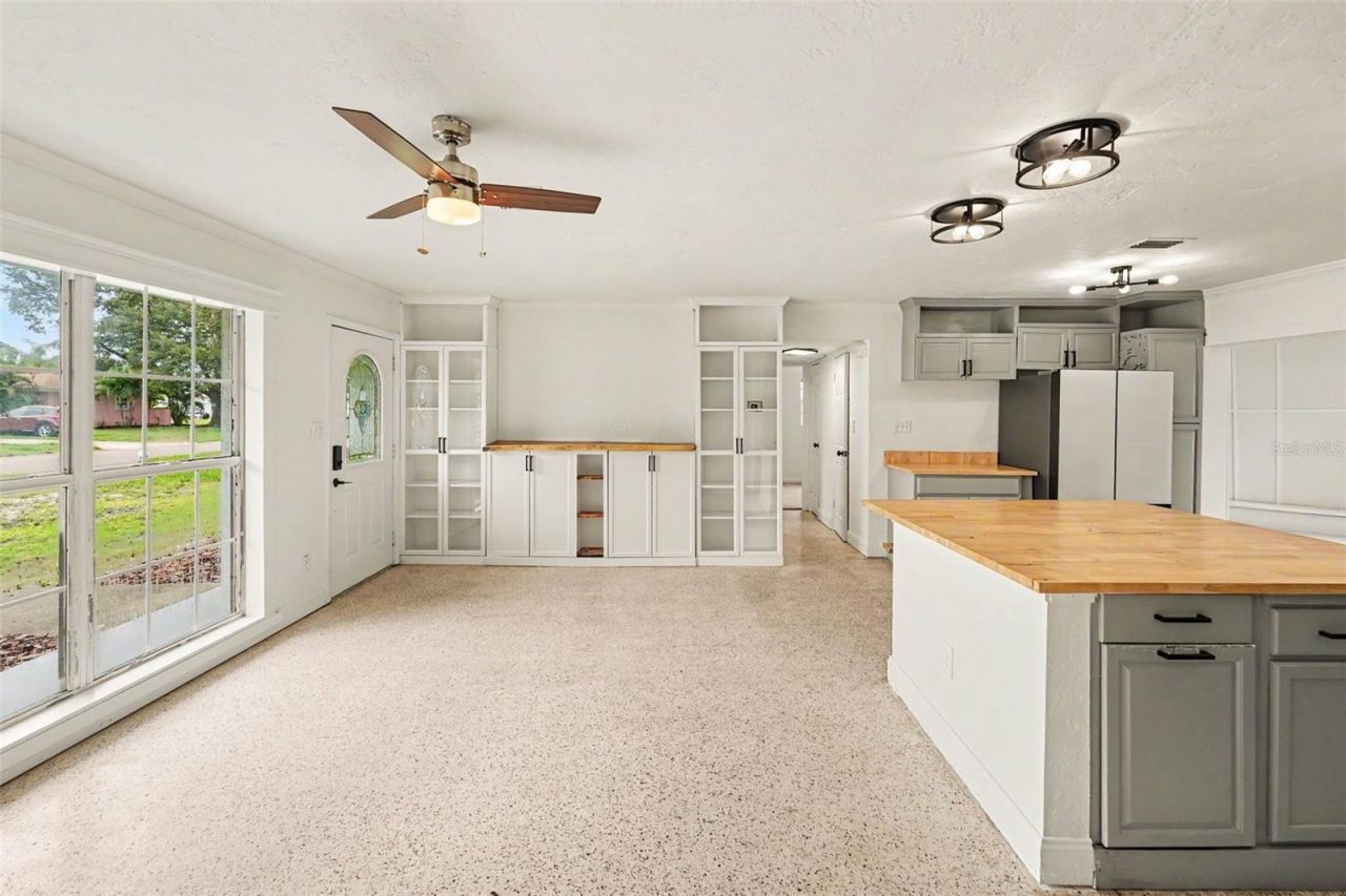 766 41st Avenue Ne, Saint Petersburg, FL 33703 Photo