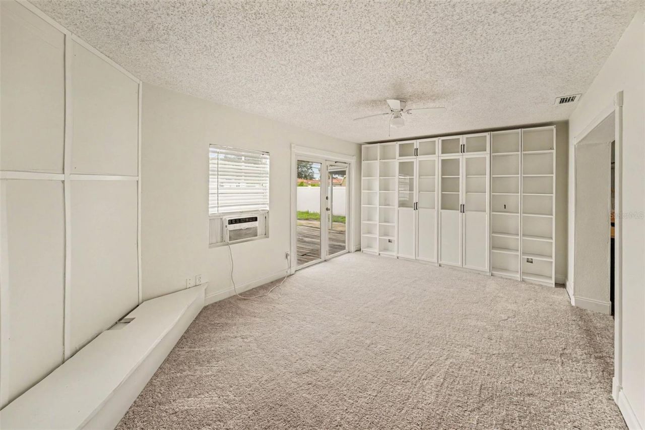 766 41st Avenue Ne, Saint Petersburg, FL 33703 Photo