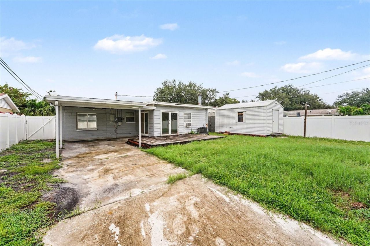 766 41st Avenue Ne, Saint Petersburg, FL 33703 Photo