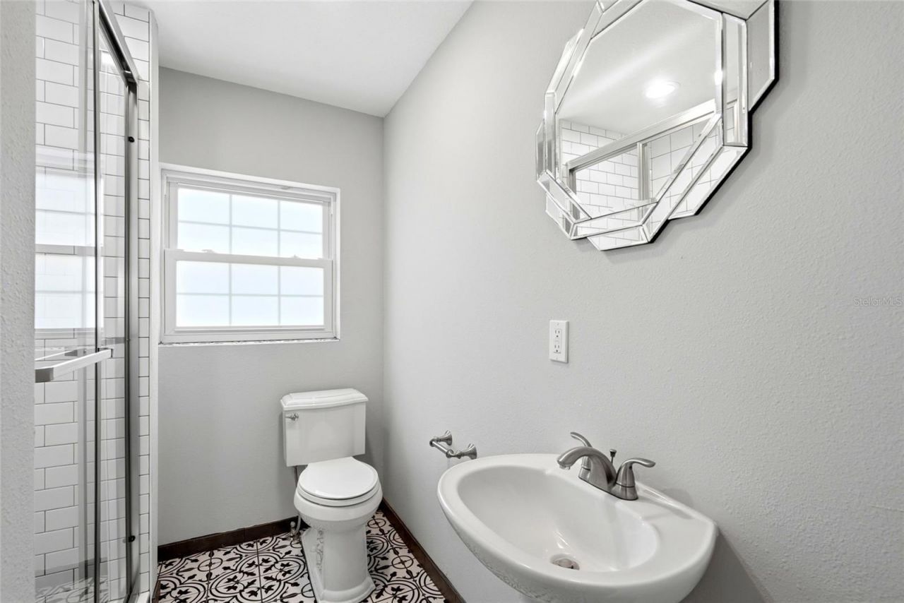 2720 10th Street N, Saint Petersburg, FL 33704 Photo