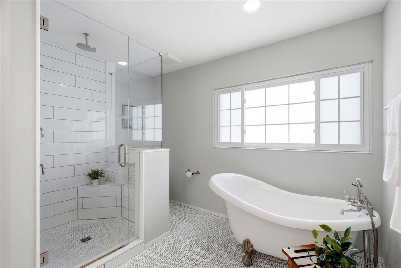 2720 10th Street N, Saint Petersburg, FL 33704 Photo