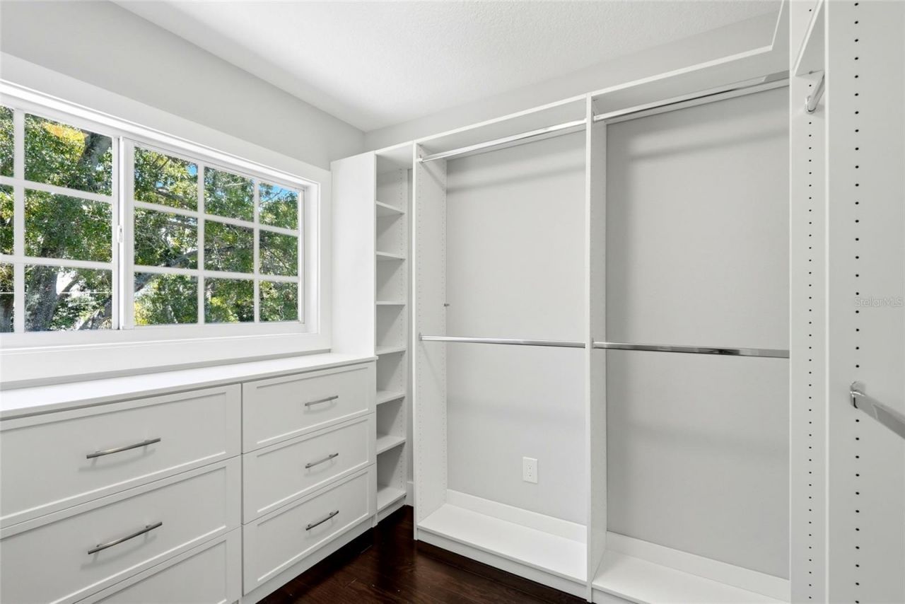 2720 10th Street N, Saint Petersburg, FL 33704 Photo