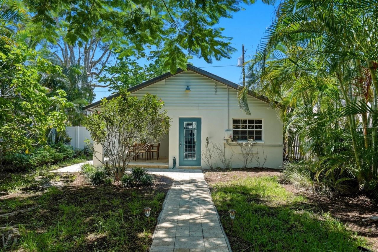 2720 10th Street N, Saint Petersburg, FL 33704 Photo