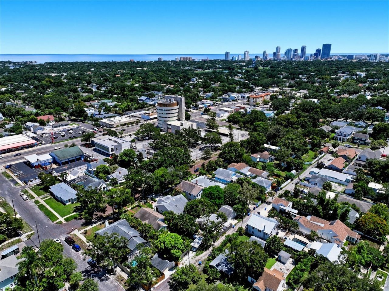 2720 10th Street N, Saint Petersburg, FL 33704 Photo