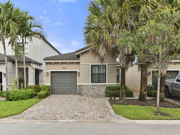 355 NW 33RD Lane, Pompano Beach, FL 33069