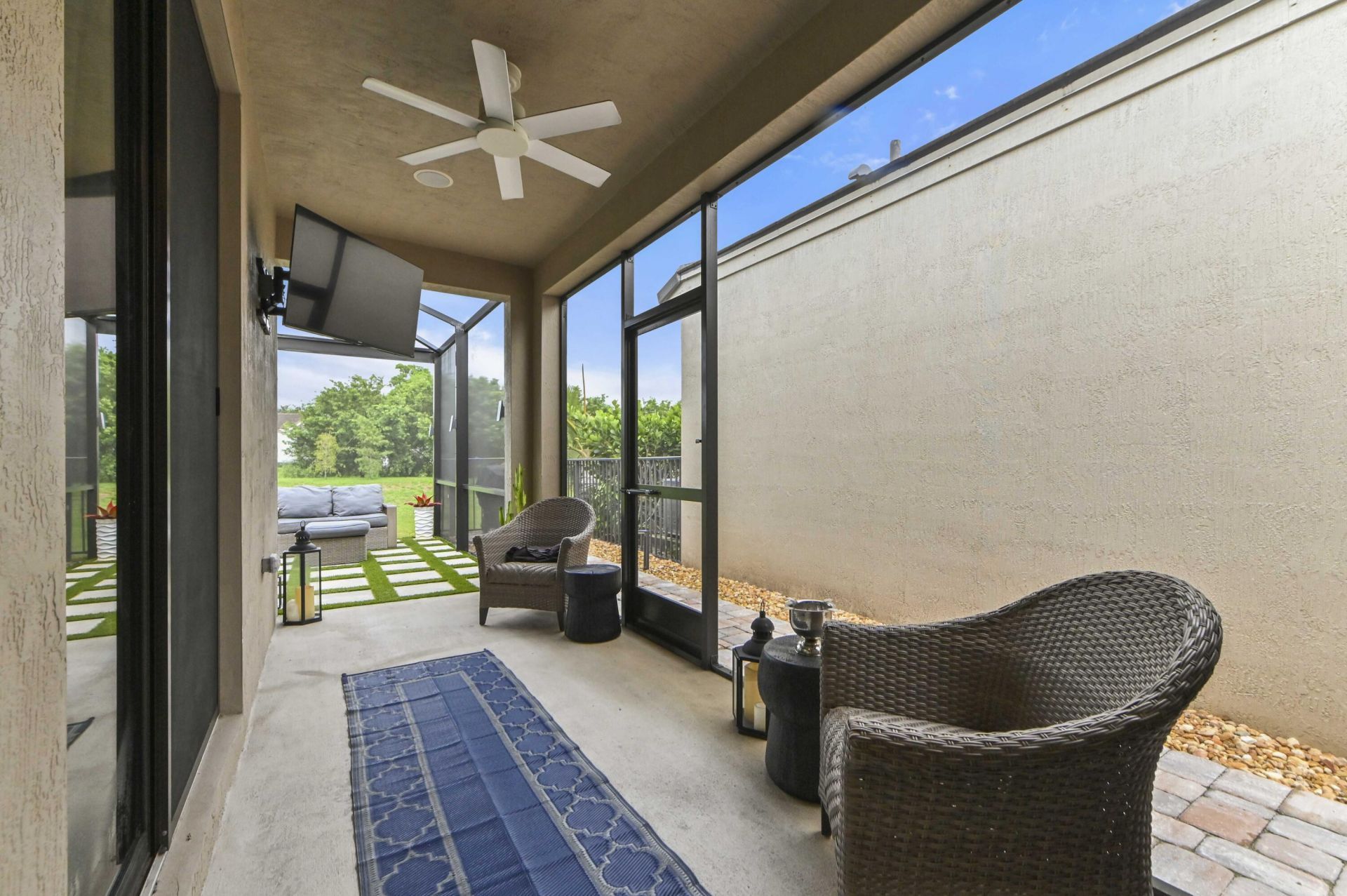 355 NW 33rd Lane, Pompano Beach, FL 33069 Photo