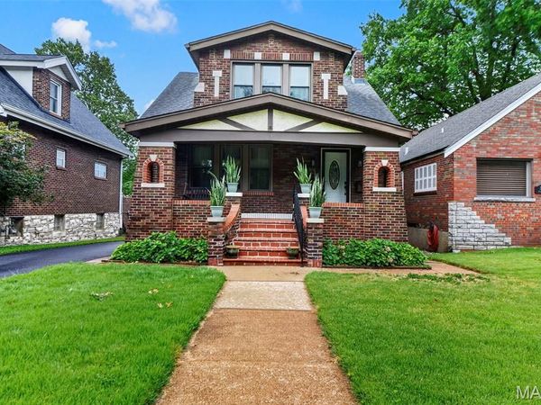 3858 Loughborough Avenue, St Louis, MO 63116