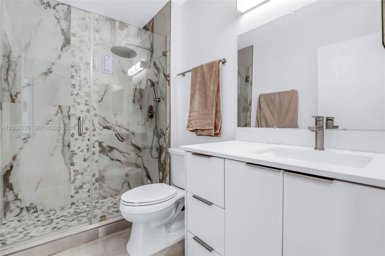 17513 NW 10th St, Pembroke Pines, FL 33029 Photo