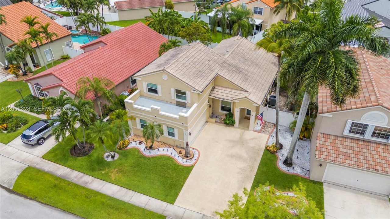 17513 NW 10th St, Pembroke Pines, FL 33029 Photo