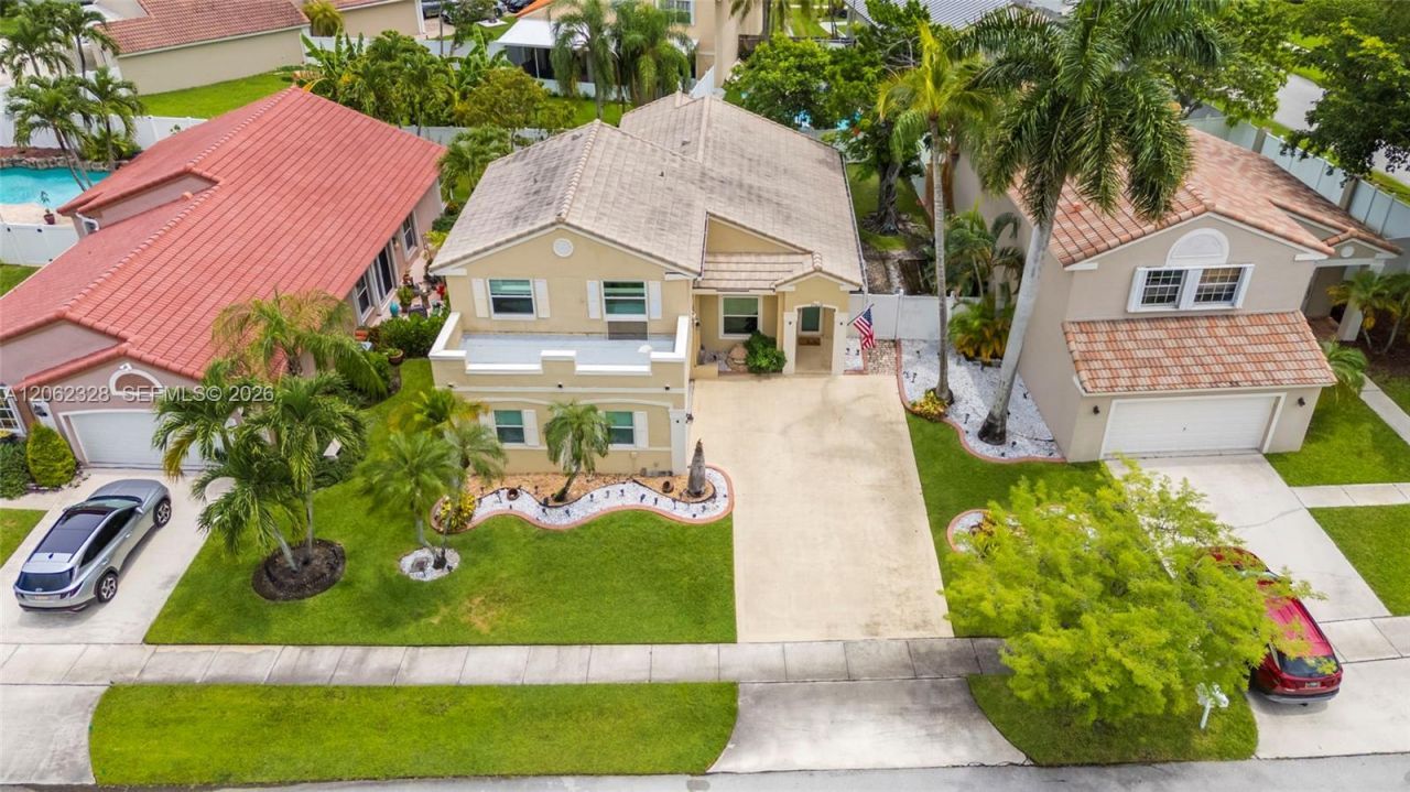 17513 NW 10th St, Pembroke Pines, FL 33029 Photo