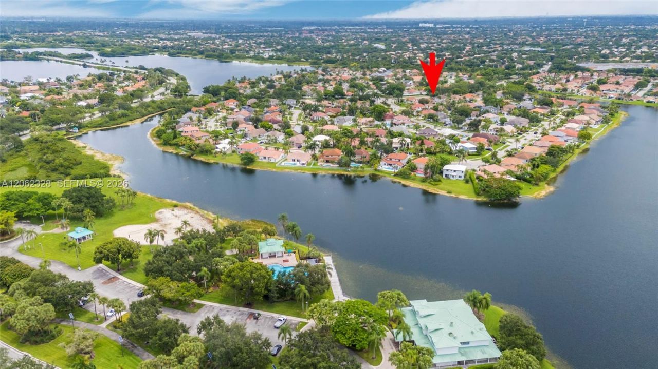 17513 NW 10th St, Pembroke Pines, FL 33029 Photo