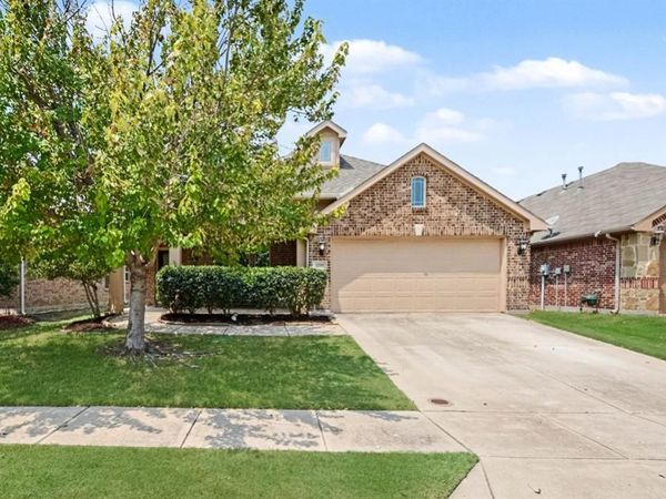 1200 Wheatear Drive, Little Elm, TX 75068