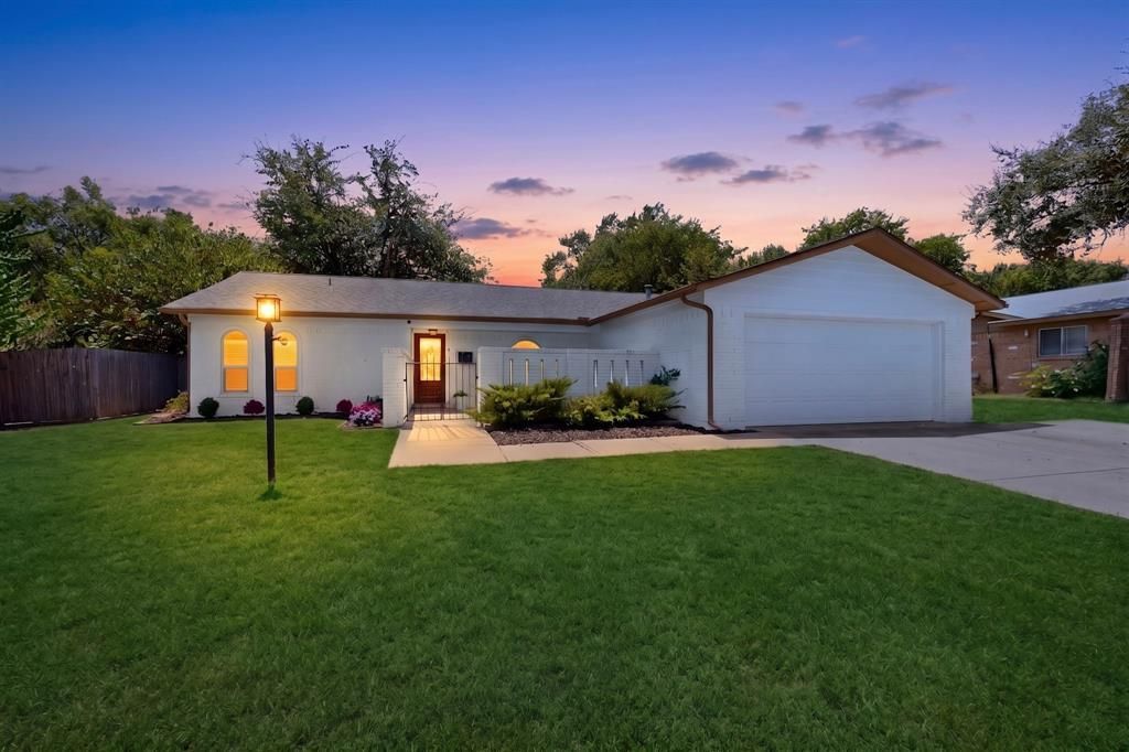 1509 Linwood Lane, Edgecliff Village, TX 76134 Main Photo